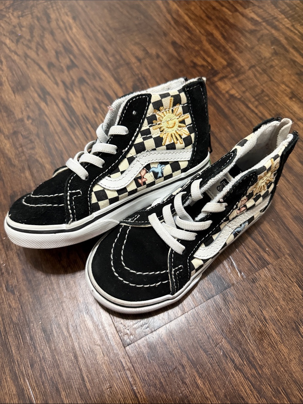 Vans x Skateistan Sk8-Hi Zip Toddler 8.5 Checkerboard Sneakers